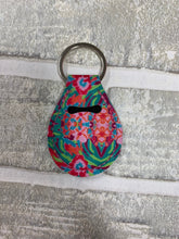 Load image into Gallery viewer, Quarter holder keychain blanks
