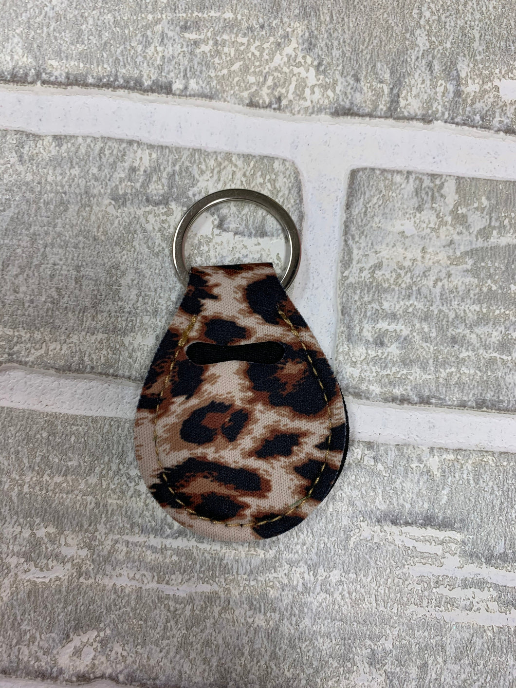 Leopard quarter holder keychain blanks