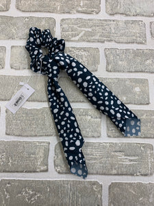 Wildly wonderful navy scarf scrunchie