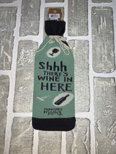 Load image into Gallery viewer, Wine bottle socks
